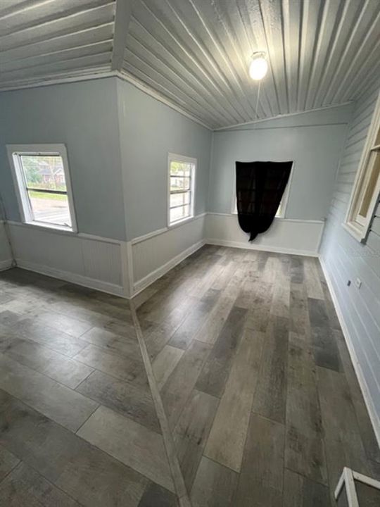 На продажу: $450,000 (7 спален, 0 ванн, 3729 Квадратных фут)