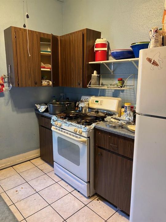 На продажу: $450,000 (7 спален, 0 ванн, 3729 Квадратных фут)