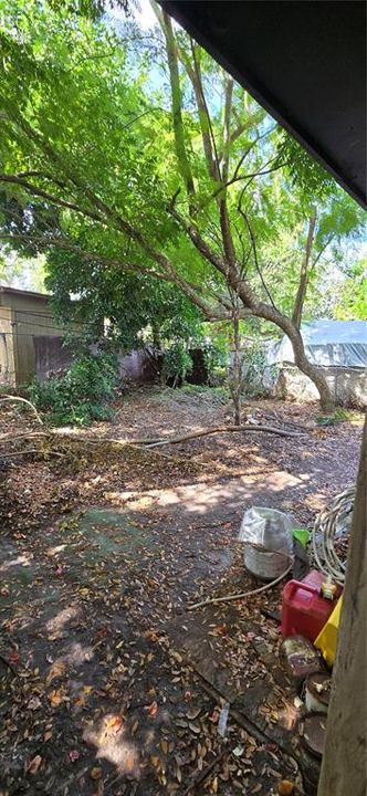 Под контрактом: $339,000 (4 спален, 0 ванн, 1634 Квадратных фут)