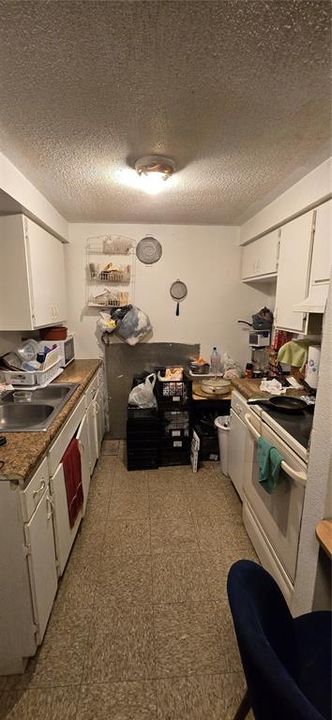 Под контрактом: $339,000 (4 спален, 0 ванн, 1634 Квадратных фут)