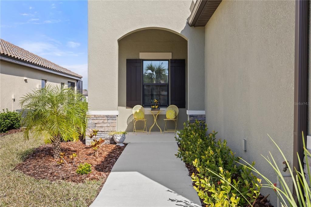 For Sale: $440,000 (2 beds, 2 baths, 1433 Square Feet)