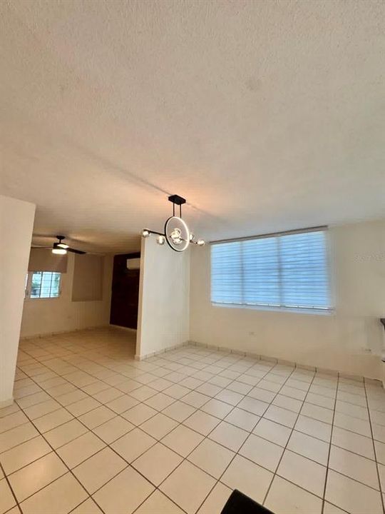 В аренду: $5,500 (4 спален, 3 ванн, 2698 Квадратных фут)