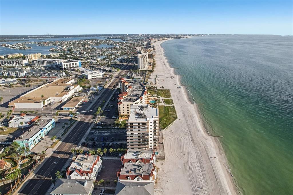 待售: $1,200,000 (3 贝兹, 2 浴室, 1625 平方英尺)