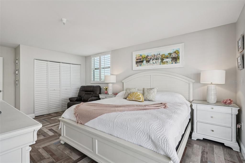 待售: $1,200,000 (3 贝兹, 2 浴室, 1625 平方英尺)