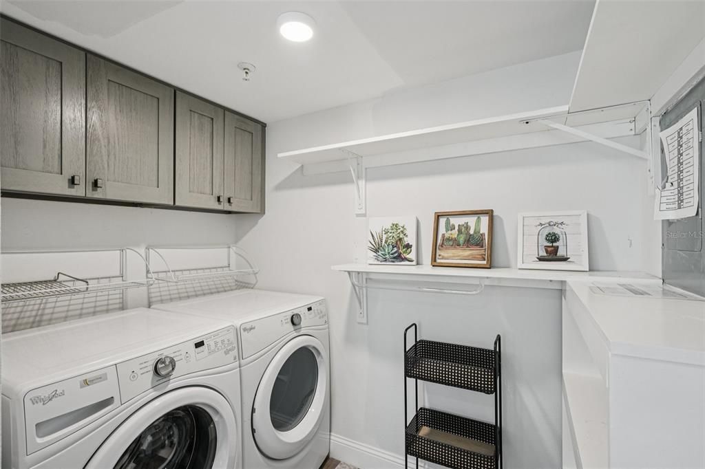 待售: $1,200,000 (3 贝兹, 2 浴室, 1625 平方英尺)