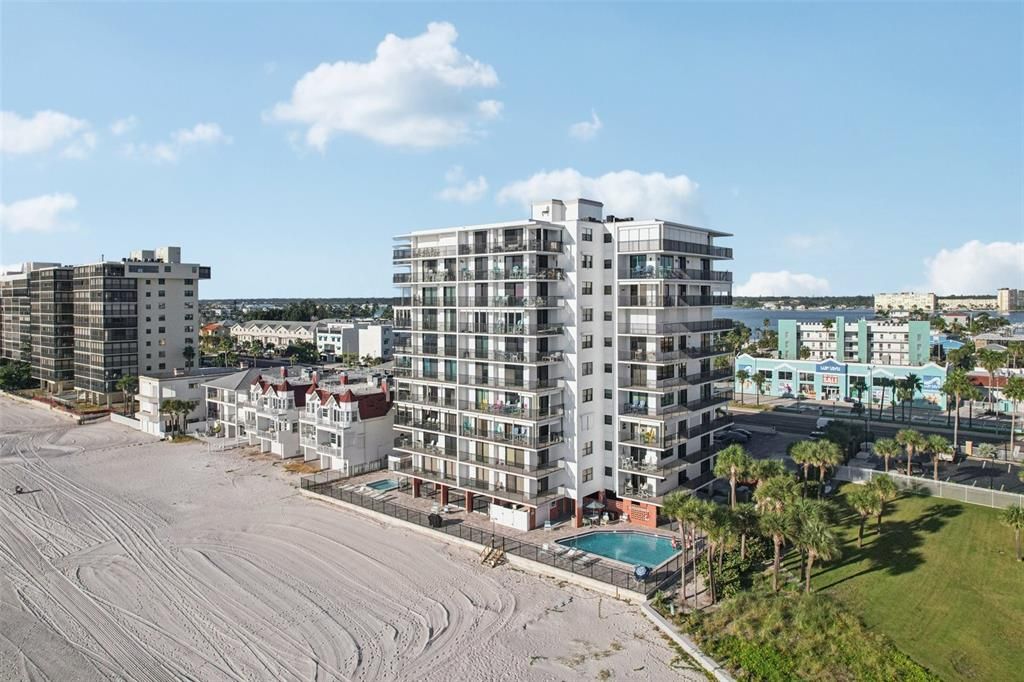 待售: $1,200,000 (3 贝兹, 2 浴室, 1625 平方英尺)