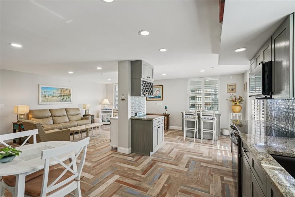 待售: $1,200,000 (3 贝兹, 2 浴室, 1625 平方英尺)