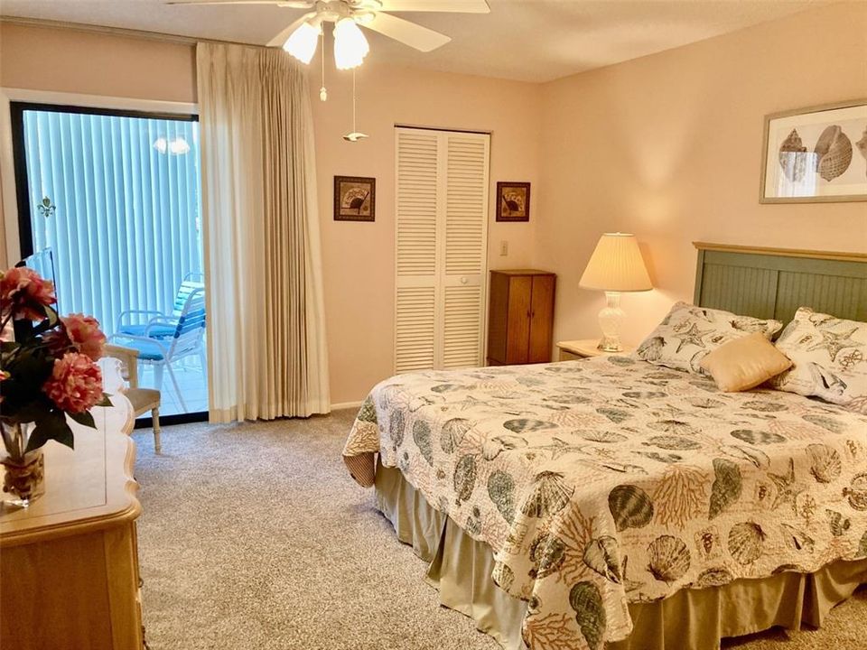 For Rent: $2,800 (2 beds, 2 baths, 1185 Square Feet)