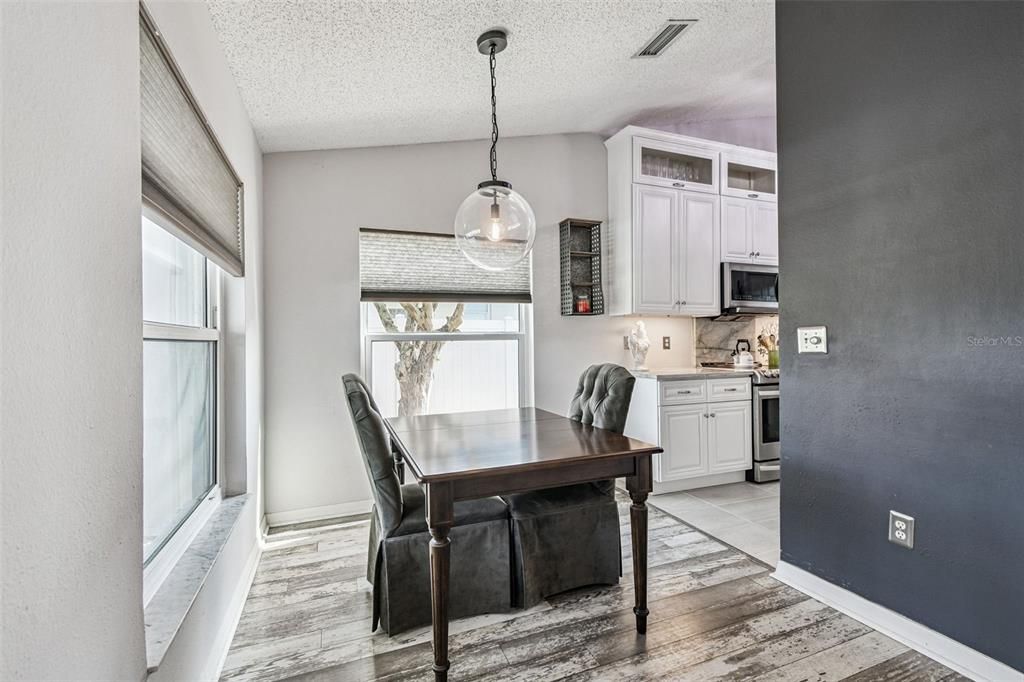 待售: $444,500 (3 贝兹, 2 浴室, 2048 平方英尺)