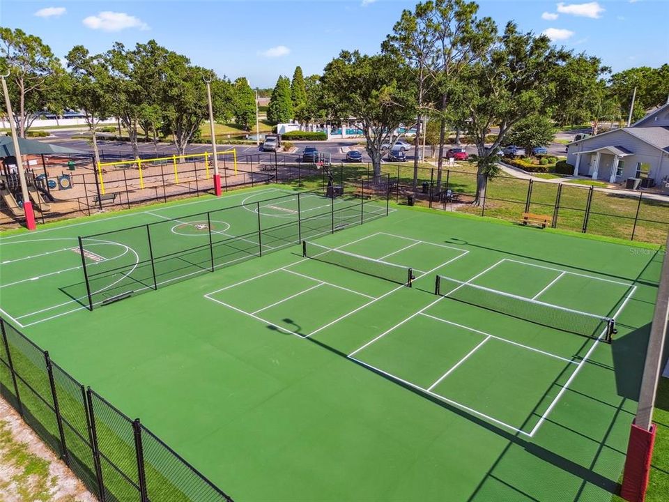 待售: $444,500 (3 贝兹, 2 浴室, 2048 平方英尺)