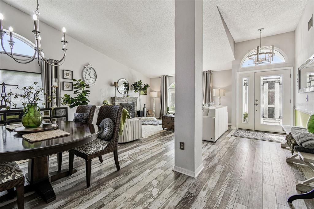 待售: $444,500 (3 贝兹, 2 浴室, 2048 平方英尺)