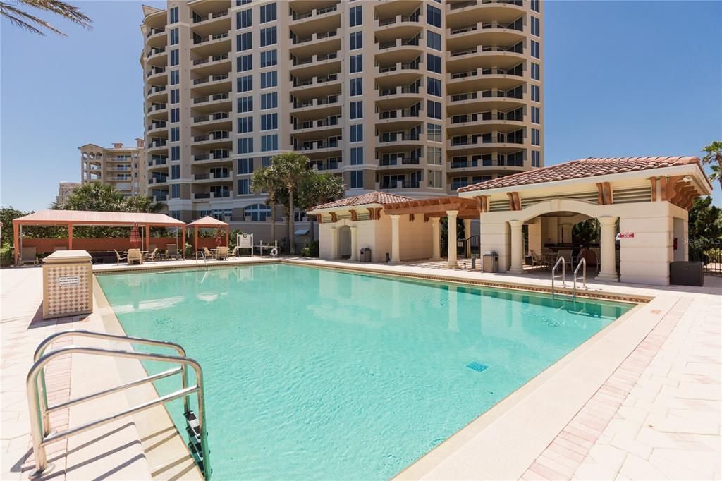 待售: $1,099,000 (3 贝兹, 2 浴室, 1944 平方英尺)