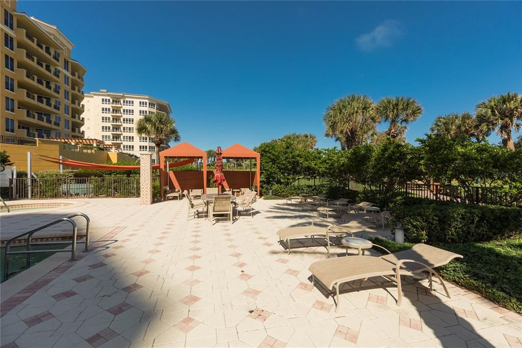 待售: $1,099,000 (3 贝兹, 2 浴室, 1944 平方英尺)