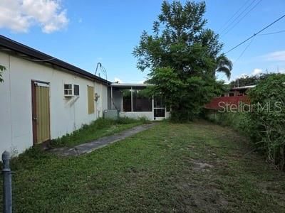 Active With Contract: $59,900 (3 beds, 2 baths, 2100 Square Feet)