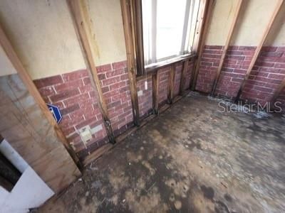 Active With Contract: $59,900 (3 beds, 2 baths, 2100 Square Feet)