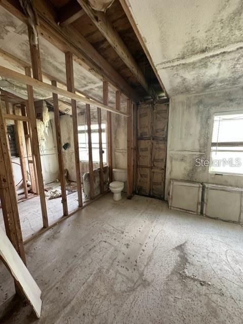 Active With Contract: $59,900 (3 beds, 2 baths, 2100 Square Feet)