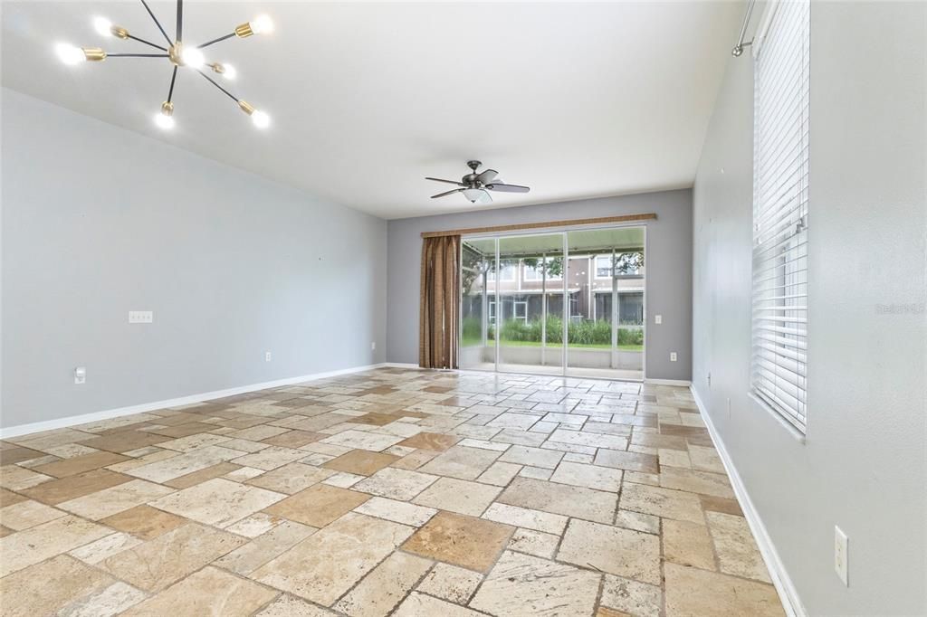 For Rent: $2,300 (3 beds, 2 baths, 1976 Square Feet)