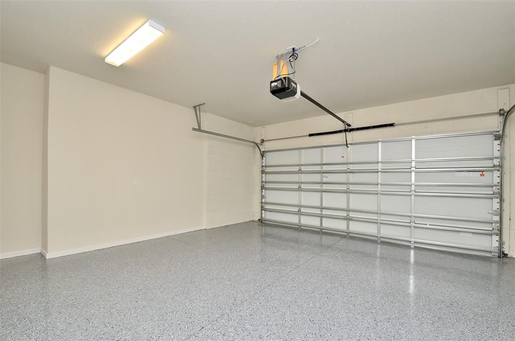 For Rent: $3,200 (4 beds, 3 baths, 2994 Square Feet)