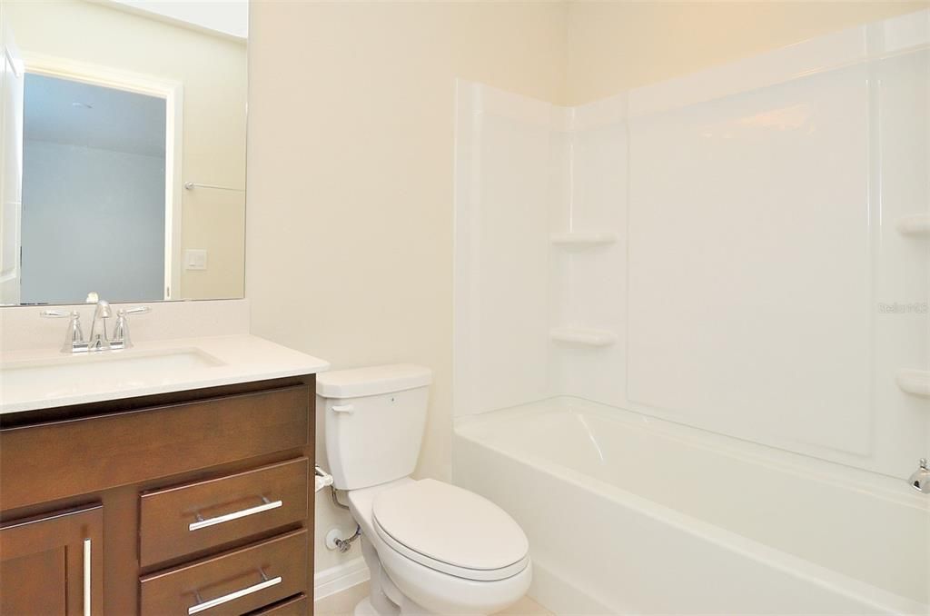 For Rent: $3,200 (4 beds, 3 baths, 2994 Square Feet)