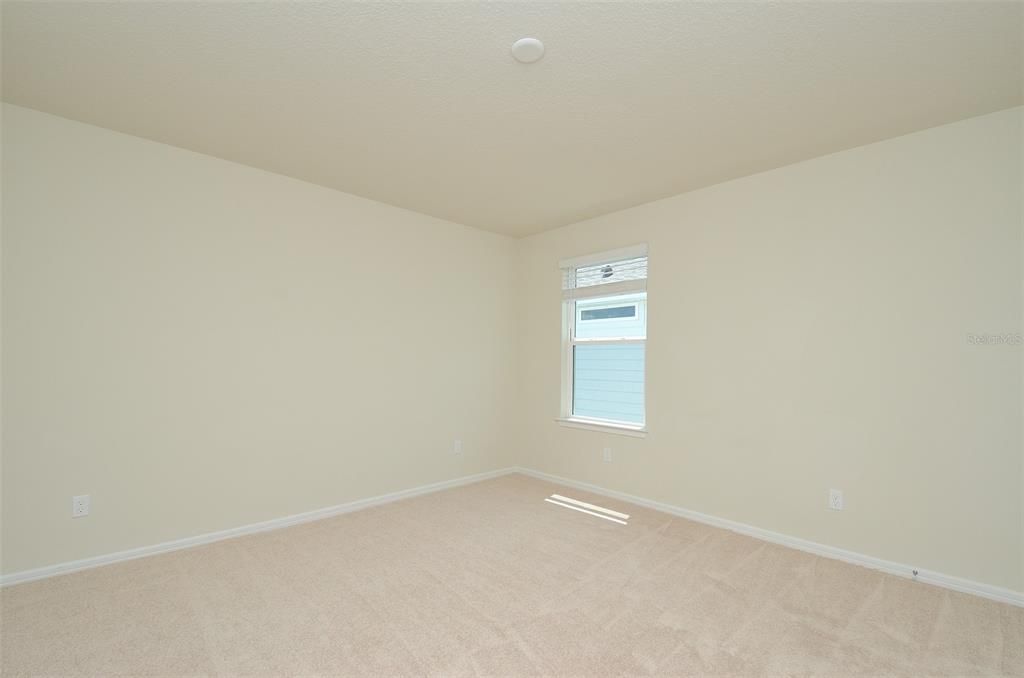 For Rent: $3,200 (4 beds, 3 baths, 2994 Square Feet)