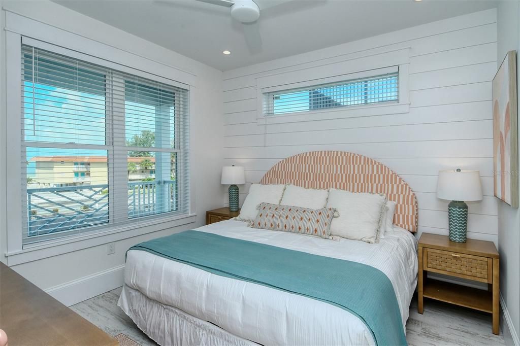 待售: $4,000,000 (7 贝兹, 7 浴室, 2821 平方英尺)