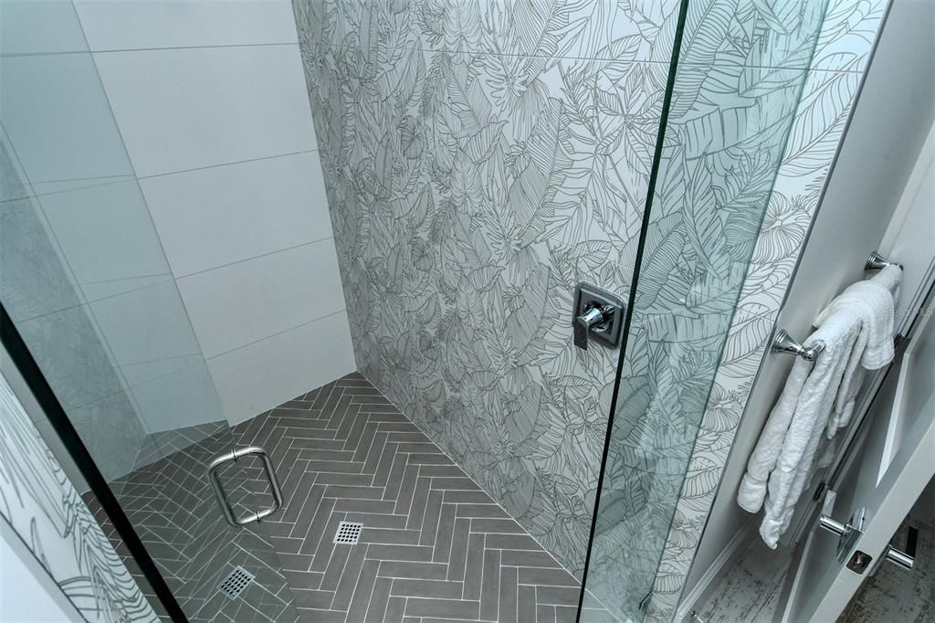 待售: $4,000,000 (7 贝兹, 7 浴室, 2821 平方英尺)