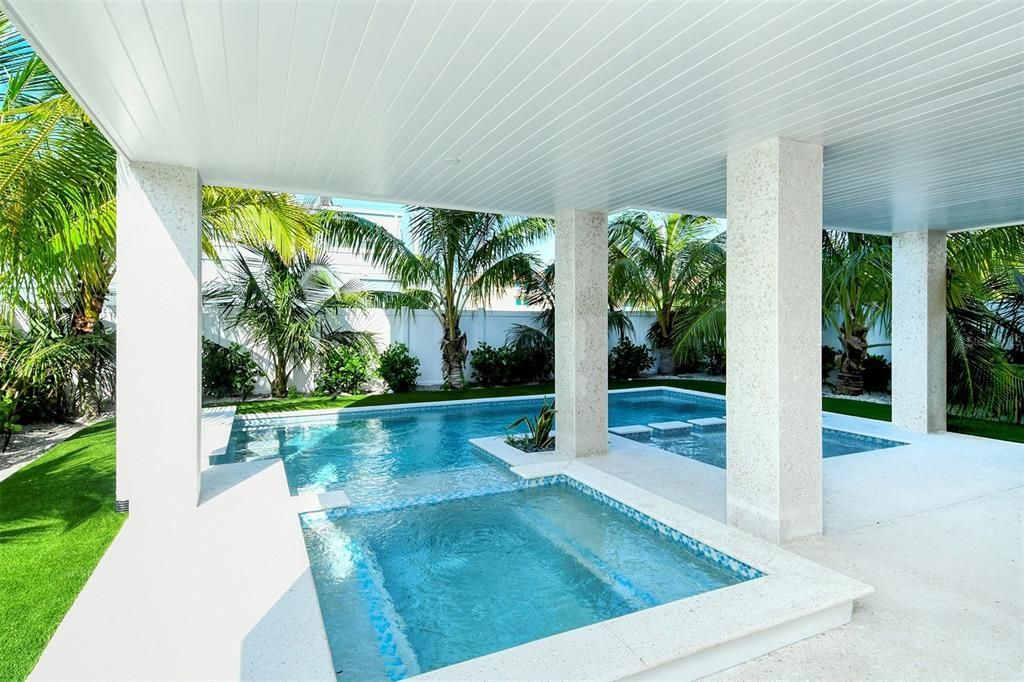 待售: $4,000,000 (7 贝兹, 7 浴室, 2821 平方英尺)