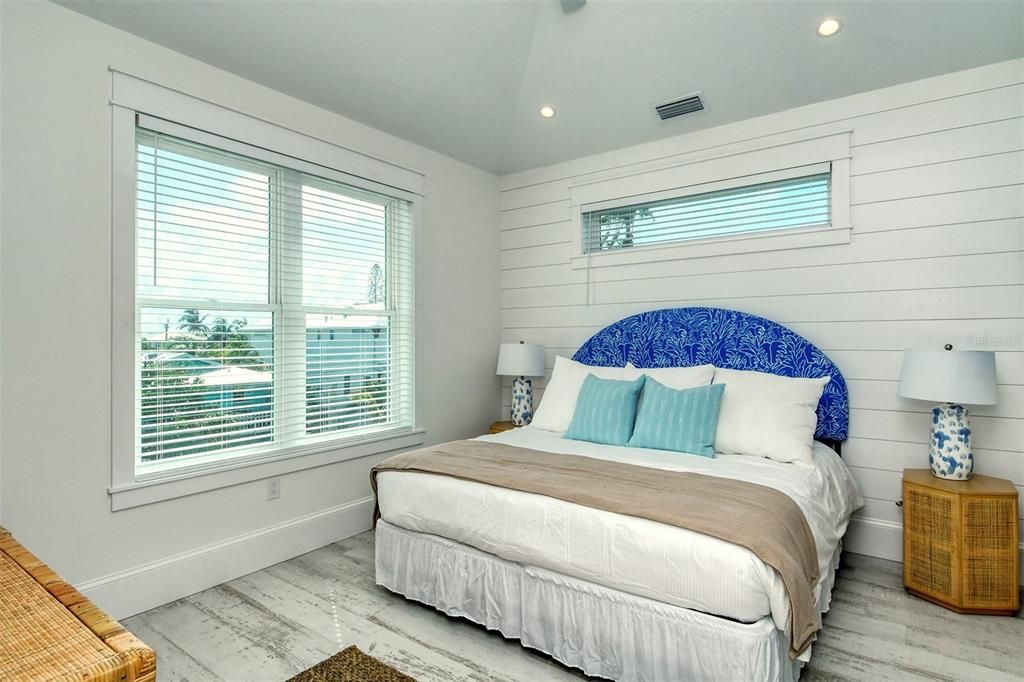 待售: $4,000,000 (7 贝兹, 7 浴室, 2821 平方英尺)