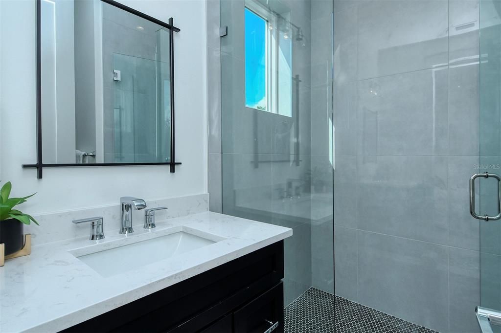 待售: $4,000,000 (7 贝兹, 7 浴室, 2821 平方英尺)