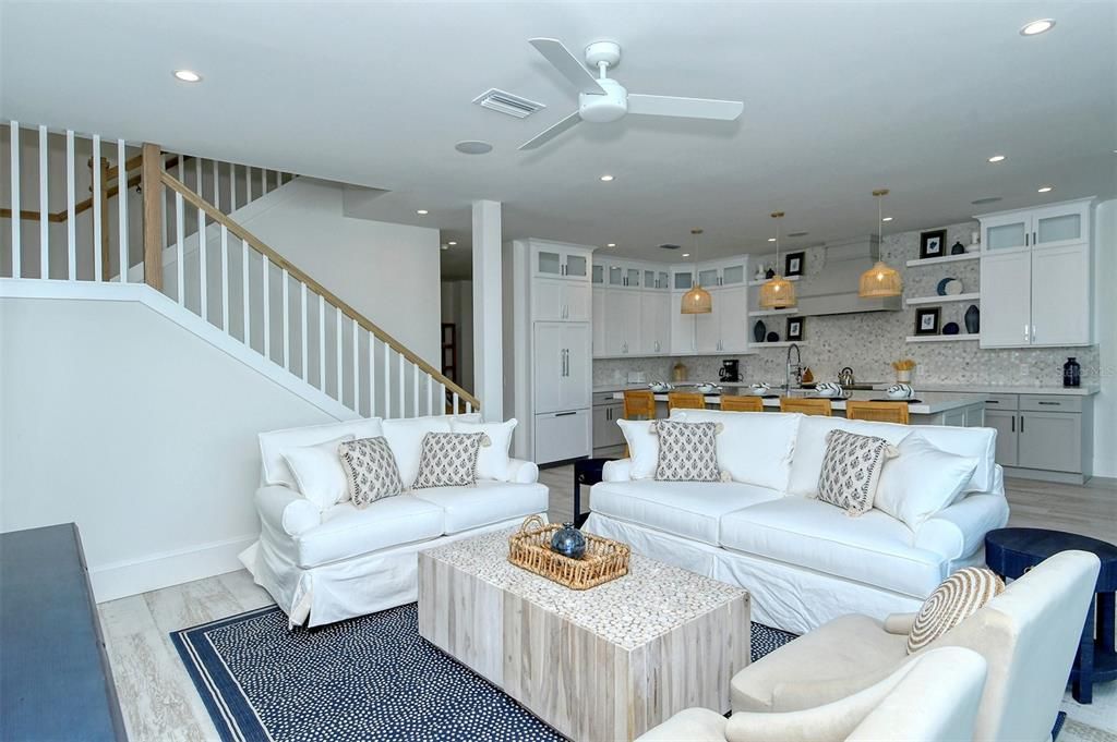 待售: $4,000,000 (7 贝兹, 7 浴室, 2821 平方英尺)