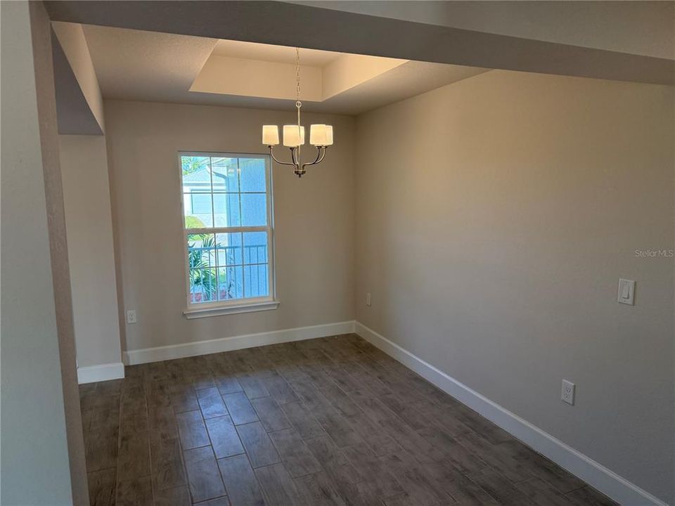 待售: $359,200 (3 贝兹, 2 浴室, 2010 平方英尺)