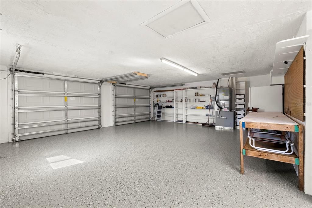 待售: $349,900 (2 贝兹, 2 浴室, 1296 平方英尺)