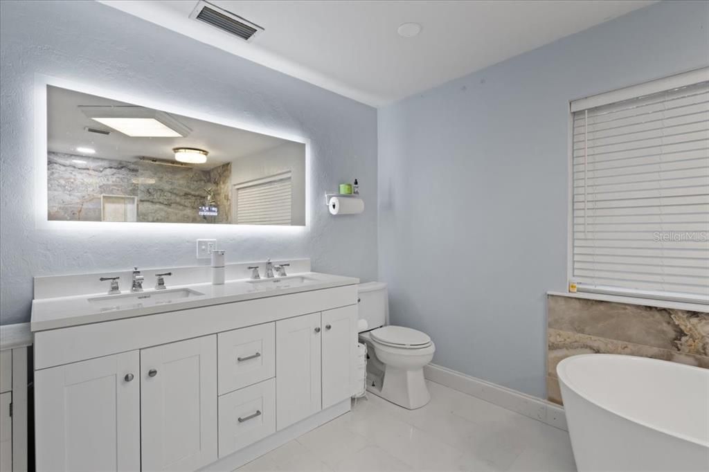 For Sale: $629,900 (4 beds, 3 baths, 3156 Square Feet)