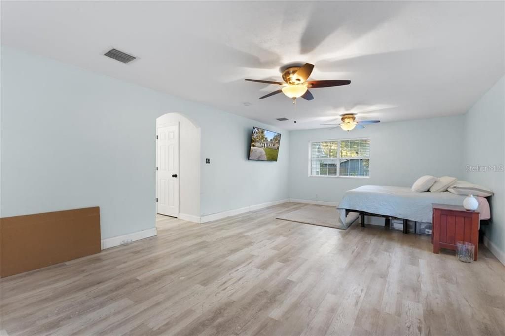 For Sale: $629,900 (4 beds, 3 baths, 3156 Square Feet)