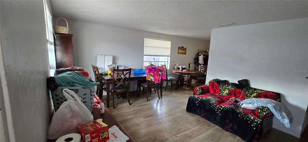 Active With Contract: $379,000 (6 beds, 0 baths, 1988 Square Feet)