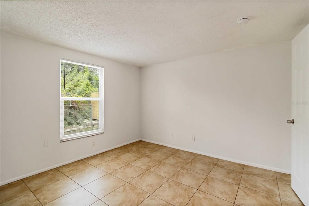 Active With Contract: $379,000 (6 beds, 0 baths, 1988 Square Feet)