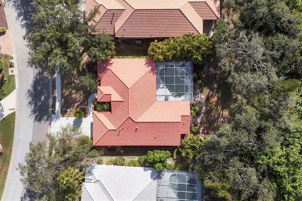 For Sale: $700,000 (3 beds, 3 baths, 2274 Square Feet)