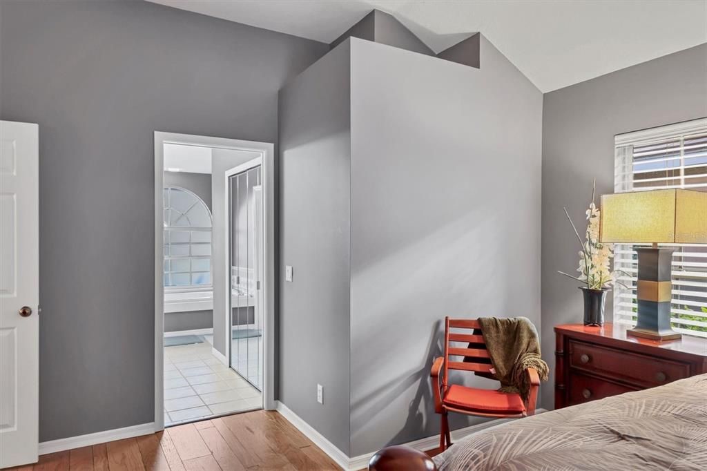 For Sale: $700,000 (3 beds, 3 baths, 2274 Square Feet)