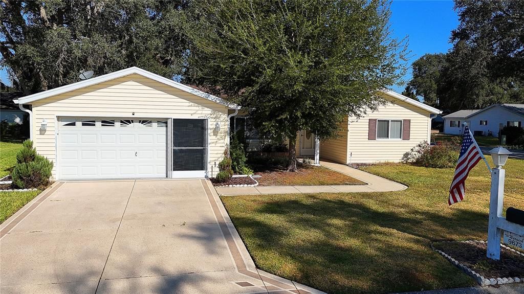 待售: $199,900 (2 贝兹, 2 浴室, 1450 平方英尺)