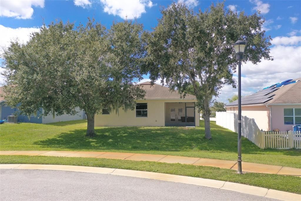 For Rent: $2,190 (4 beds, 3 baths, 2112 Square Feet)