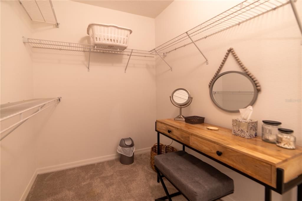 На продажу: $339,000 (4 спален, 2 ванн, 1876 Квадратных фут)