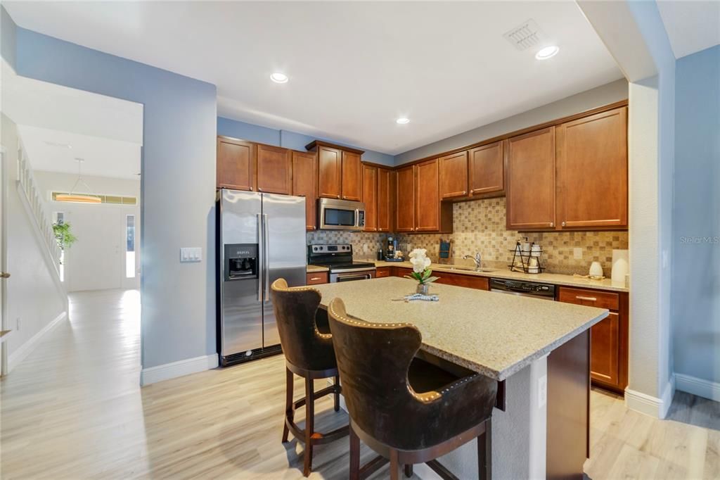 For Sale: $440,000 (3 beds, 2 baths, 1948 Square Feet)