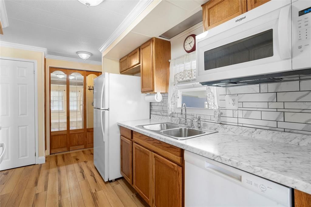 En Venta: $219,000 (2 camas, 2 baños, 948 Pies cuadrados)