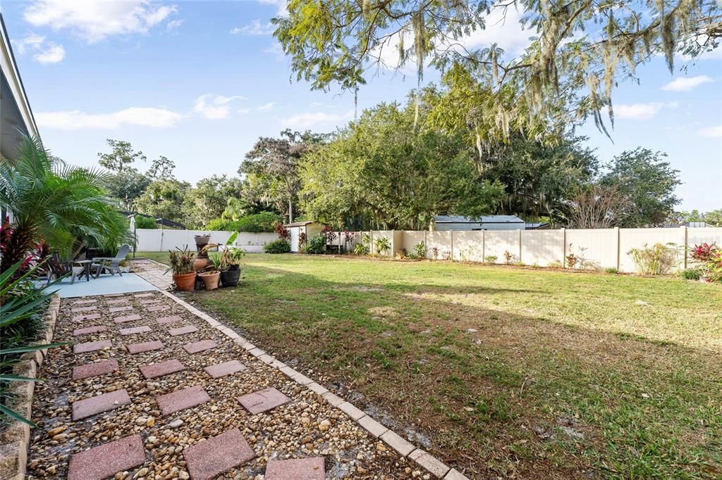 For Sale: $419,000 (3 beds, 2 baths, 1716 Square Feet)