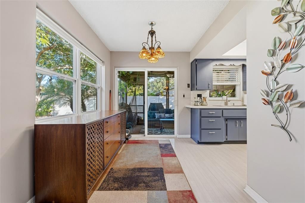 For Sale: $419,000 (3 beds, 2 baths, 1716 Square Feet)