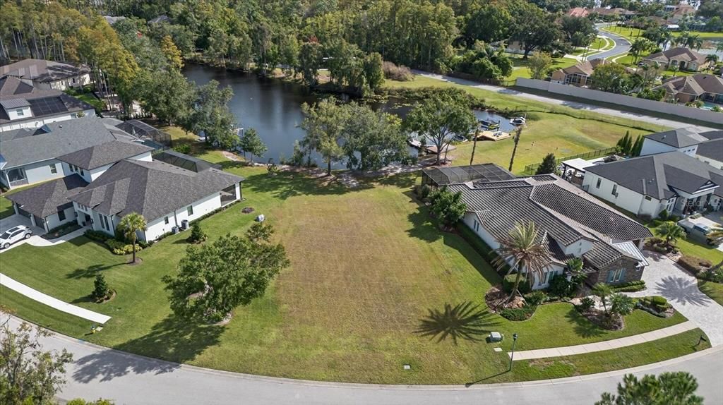 待售: $400,000 (0.40 acres)