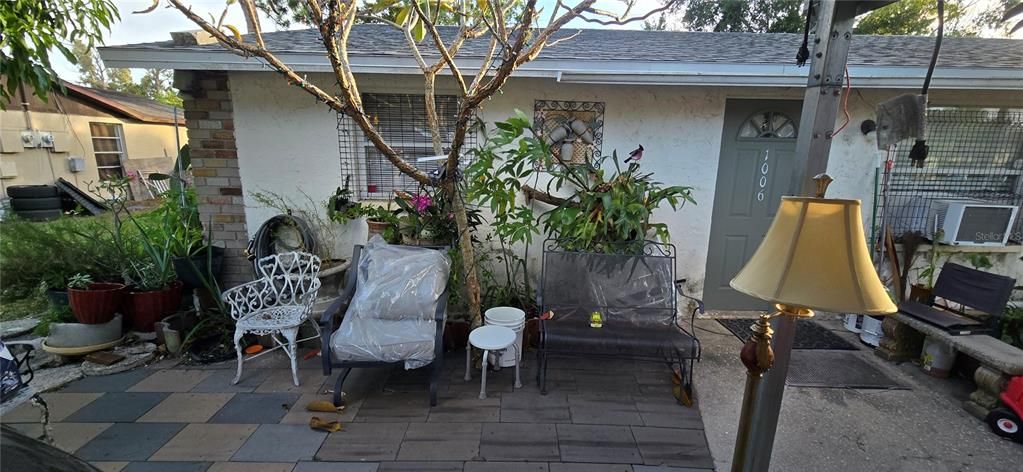 Activo con contrato: $379,000 (5 camas, 0 baños, 1944 Pies cuadrados)