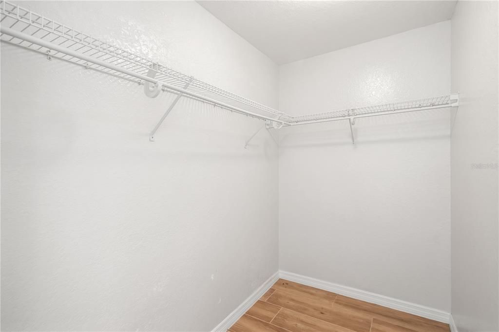 For Sale: $650,000 (3 beds, 3 baths, 2744 Square Feet)