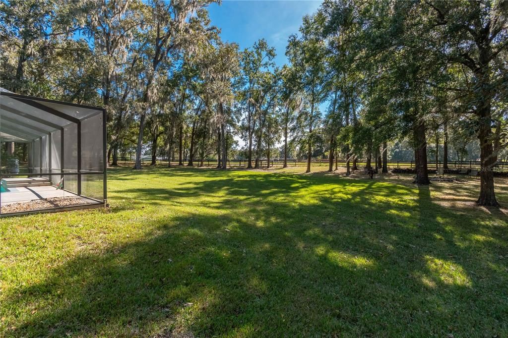 For Sale: $650,000 (3 beds, 3 baths, 2744 Square Feet)