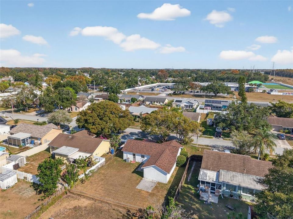 For Sale: $149,000 (2 beds, 2 baths, 1010 Square Feet)